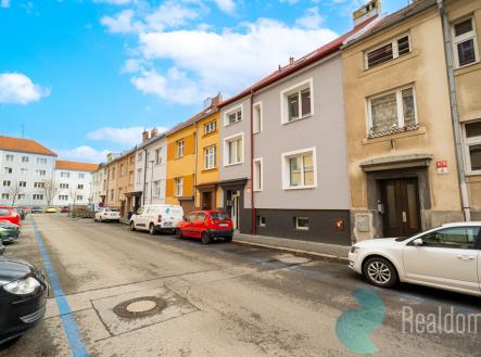 Prodej nájemního domu, 212 m²