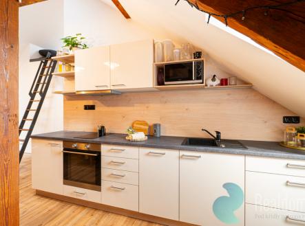 Prodej nájemního domu, 212 m²