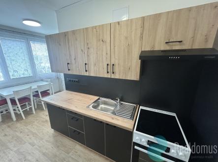 Pronájem bytu, 2+1, 65 m²