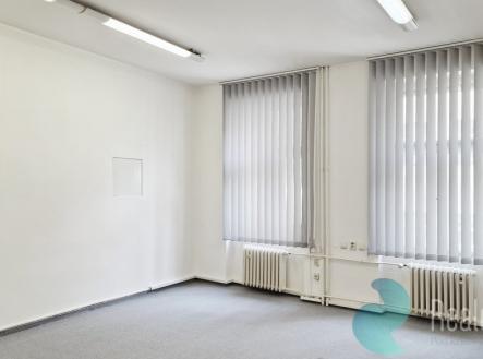 Pronájem kanceláře, 28 m²