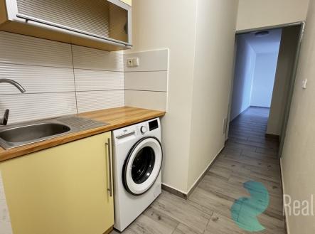 Pronájem bytu, 1+1, 30 m²