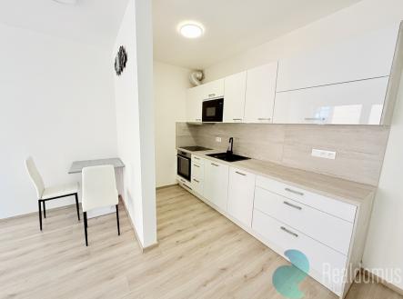 Pronájem bytu, 2+kk, 60 m²
