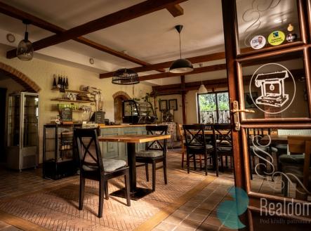 Prodej restaurace, 320 m²
