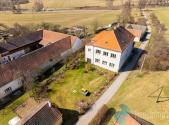 Prodej nájemního domu, 330 m²