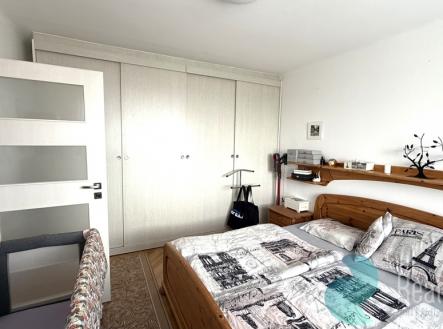 Pronájem bytu, 2+kk, 46 m²
