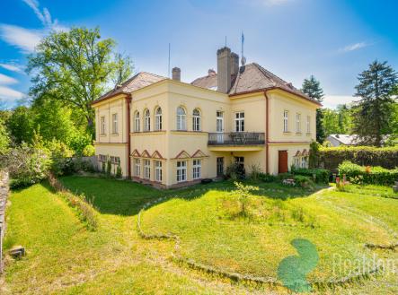 Prodej domu/vily, 322 m²