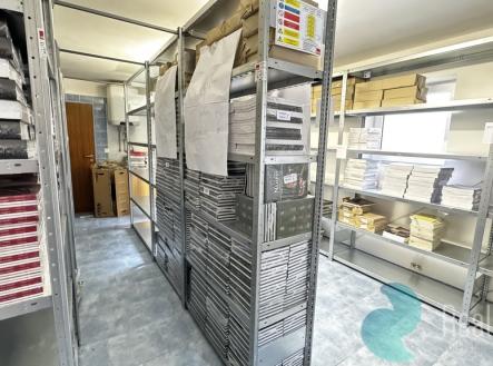 Pronájem skladu, 56 m²