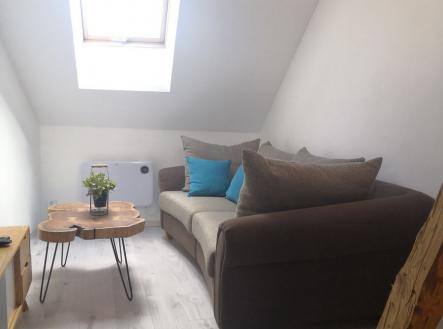 Pronájem bytu, 1+kk, 33 m²