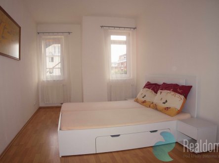 Pronájem bytu, 2+kk, 48 m²