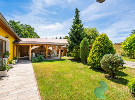 Prodej pozemku pro komerční výstavbu, 7 758 m²