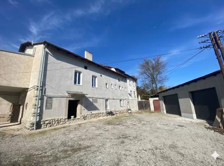 Pronájem komerčního objektu, sklad, 1 012 m² obrázek