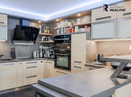 Prodej bytu, 3+kk, 85 m²