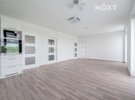 Pronájem bytu, 3+kk, 109 m²