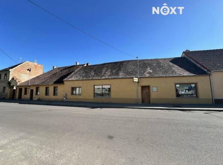 Prodej komerčního objektu, obchodní centrum, 853 m²