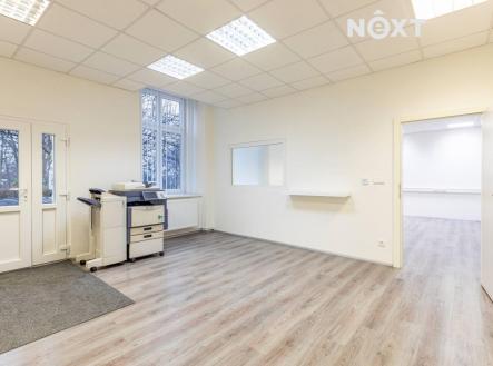 Prodej komerčního objektu, administrativní budova, 83 m²