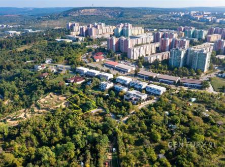 Prodej pozemku pro bydlení, 2 004 m²