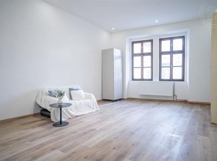 Pronájem bytu, 2+1, 77 m²