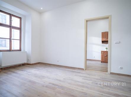 Pronájem bytu, 2+1, 77 m²