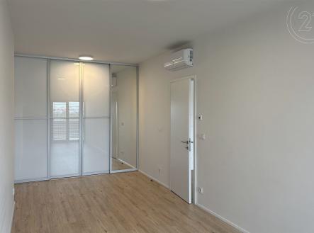 Pronájem bytu, 2+kk, 71 m²