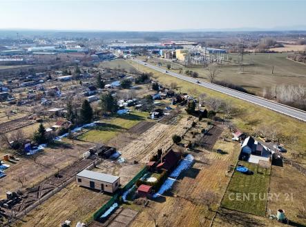 Prodej pozemku, zahrada, 1 599 m²