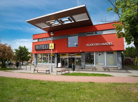 Pronájem obchodní prostor, 80 m²