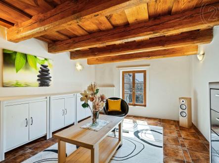 Prodej - dům/vila, 330 m²