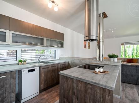 Prodej domu/vily, 221 m²