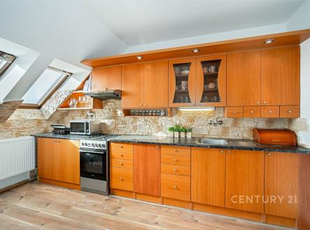 Prodej bytu, 3+1, 97 m²