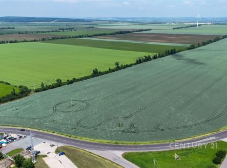 Prodej pozemku pro komerční výstavbu, 11 300 m²
