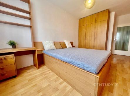 Pronájem bytu, 3+kk, 93 m²