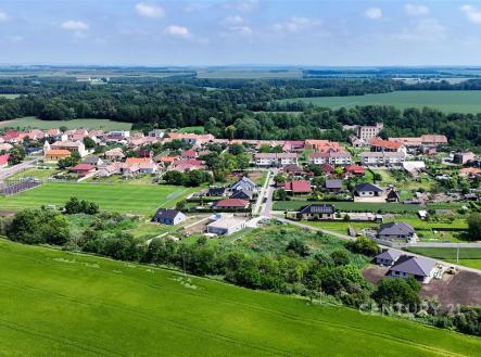 Prodej pozemku pro bydlení, 1 221 m²
