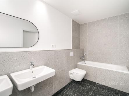 Pronájem bytu, 3+kk, 79 m²