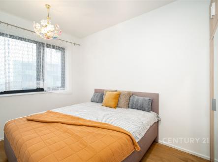 Pronájem bytu, 2+kk, 53 m²