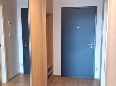 Pronájem bytu, 1+kk, 32 m²
