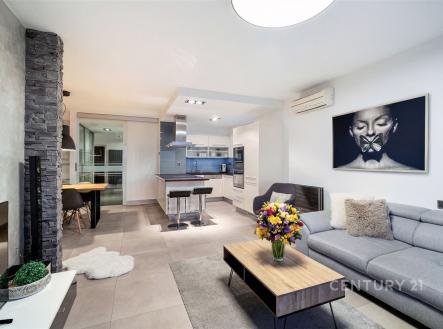 Prodej bytu, 4+kk, 99 m²