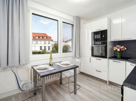 Pronájem bytu, 1+1, 33 m²
