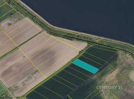 Prodej pozemku, zemědělská půda, 9 682 m²
