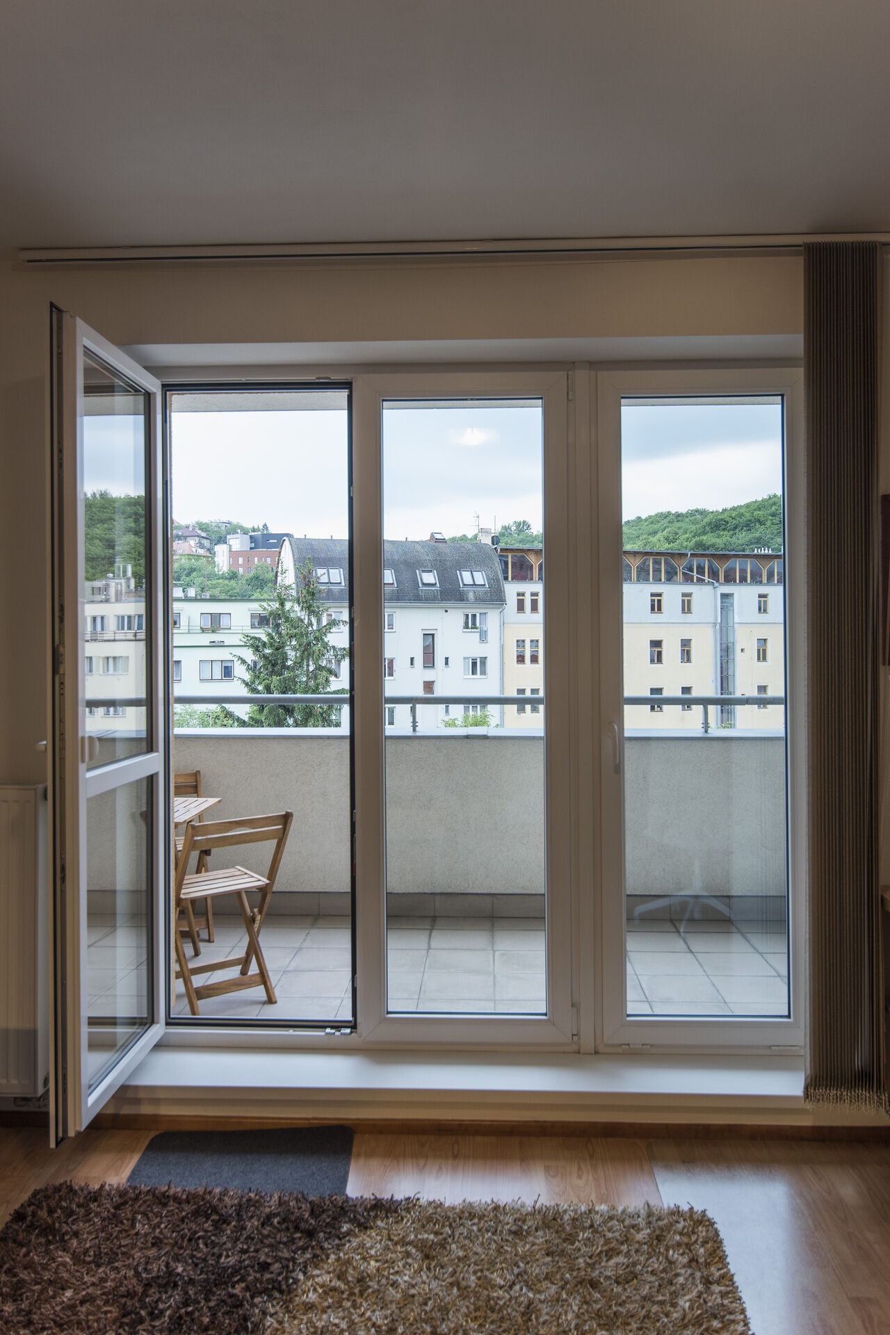 Pronájem bytu v novostavbě 2+kk s balkonem,Smíchov, Praha 5
