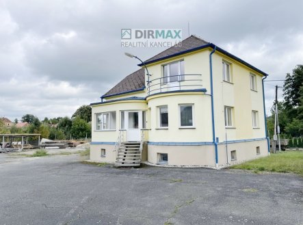 Prodej vily 226m2, pozemek 2612m2, OV, Luby, Klatovy