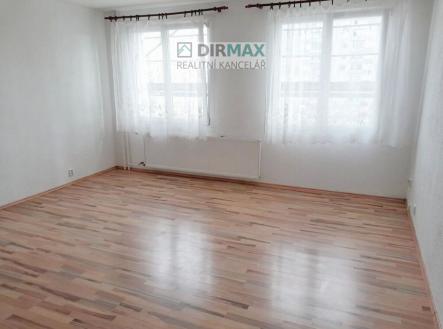 Pronájem bytu, 1+kk, 32 m²