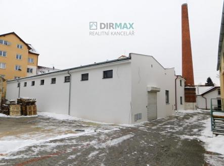 Pronájem skladovací prostor, 1 000 m²