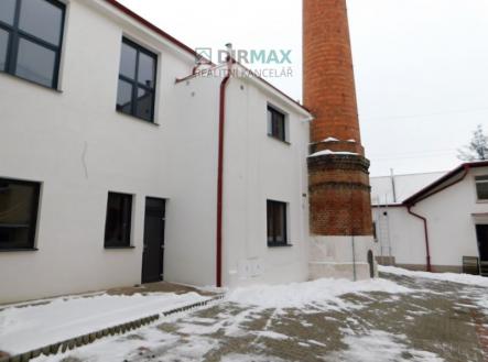 Pronájem skladovací prostor, 1 000 m²