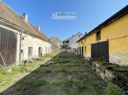 Prodej pozemku pro bydlení, 1 210 m²