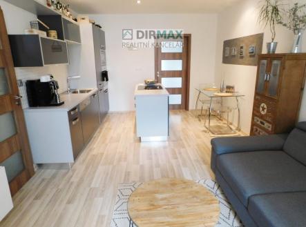 Pronájem bytu, 2+kk, 52 m²