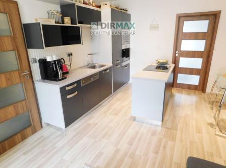 Pronájem bytu, 2+kk, 52 m²