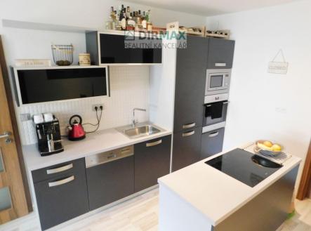 Pronájem bytu, 2+kk, 52 m²