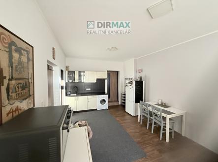 Pronájem bytu, 2+kk, 50 m²