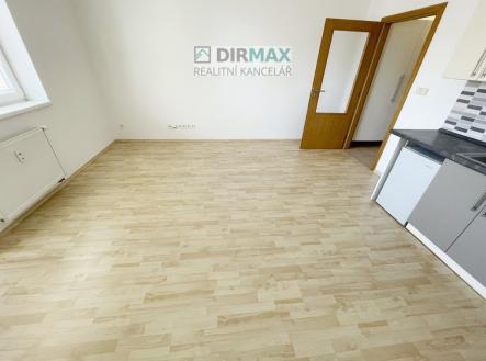 Pronájem bytu, 1+kk, 39 m²