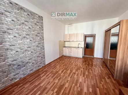 Pronájem bytu, 1+kk, 35 m²