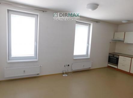 Pronájem bytu, 1+kk, 35 m²